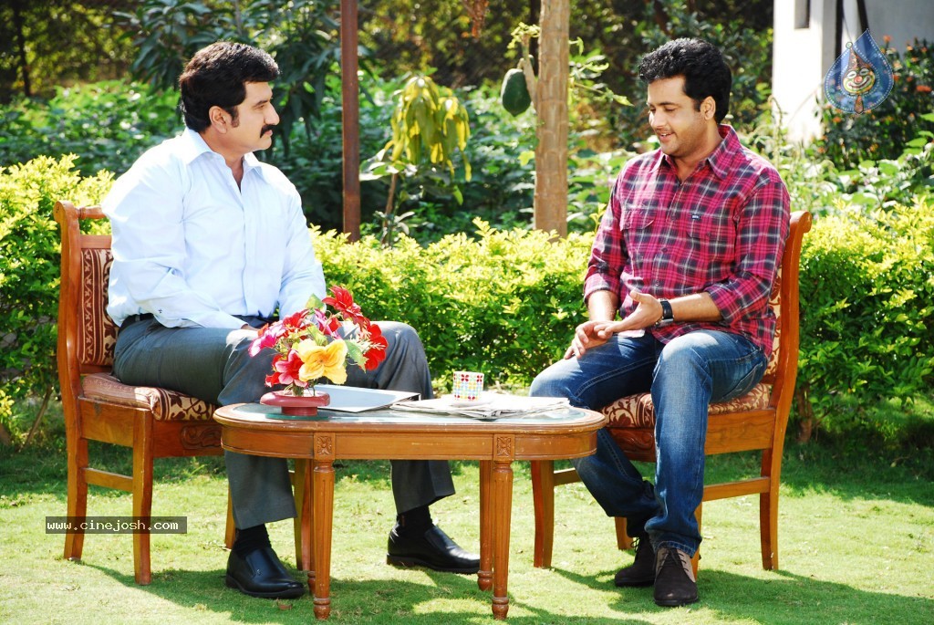 Dorakadu Movie Hot Stills - 33 / 45 photos