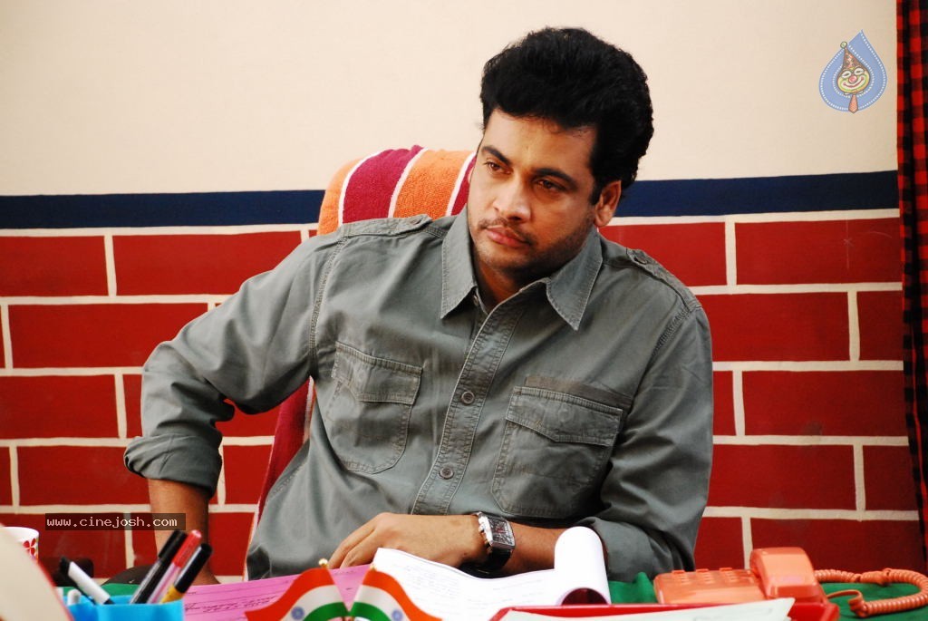 Dorakadu Movie Photos - 10 / 34 photos