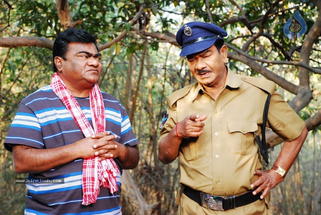 Dorakadu Movie Photos - 31 / 34 photos