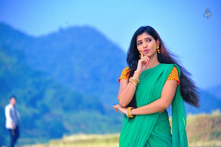 Drishya Kavyam Movie Photos - 51 / 104 photos