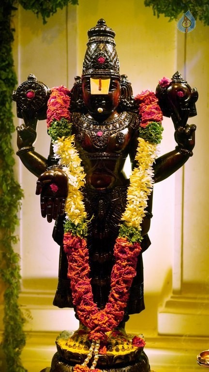 Drishya Kavyam Movie Photos - 70 / 104 photos