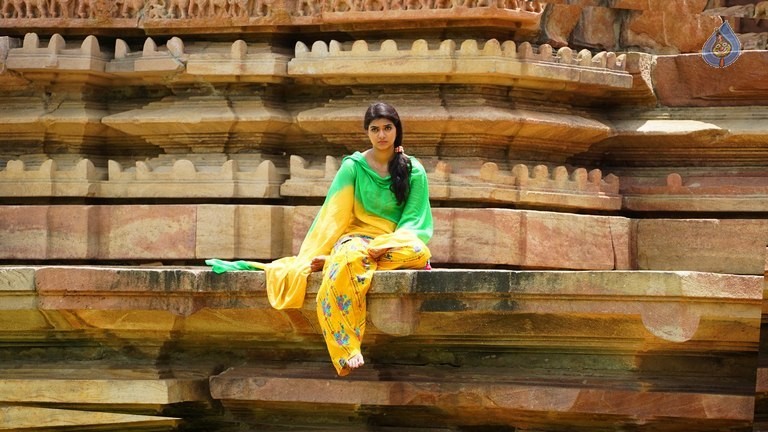 Drishya Kavyam Movie Photos - 89 / 104 photos