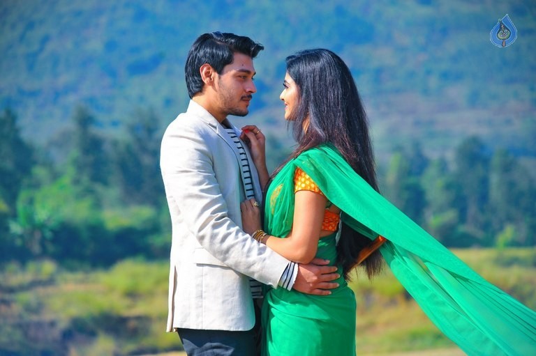 Drishya Kavyam Movie Photos - 96 / 104 photos