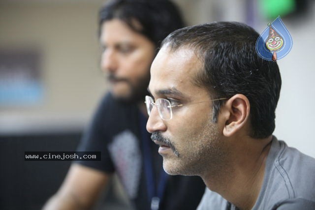 Dum Maaro Dum Movie Stills - 8 / 42 photos