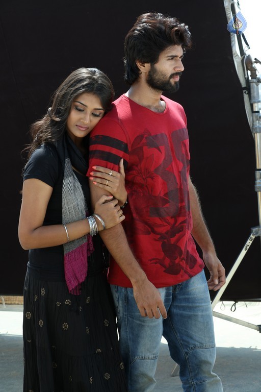  Dwaraka Movie Photos - 2 / 14 photos