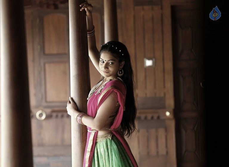 Ee Cinema Guarantee Hit Photos and Posters - 25 / 80 photos