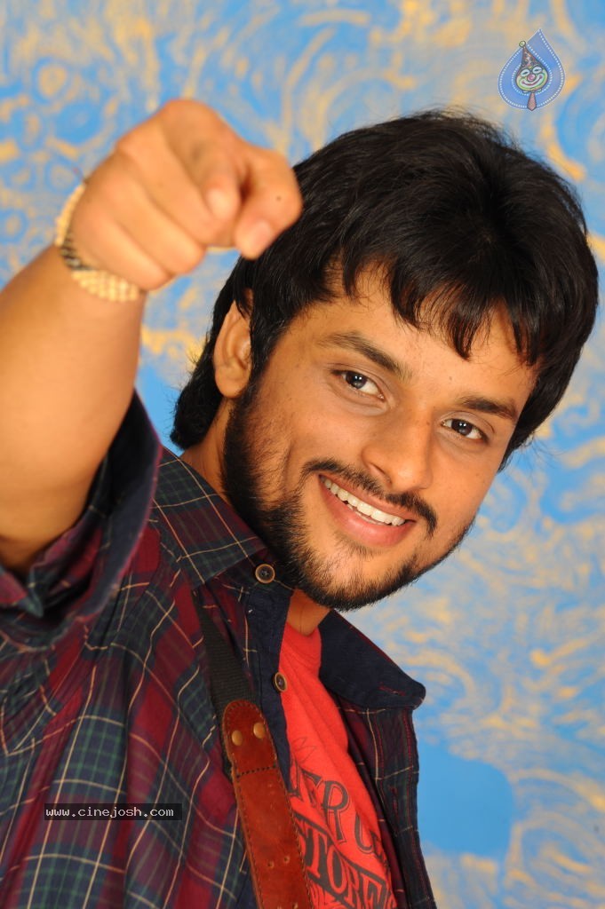 Ee Girl Friend No. 9 Movie Stills n Walls - 2 / 93 photos