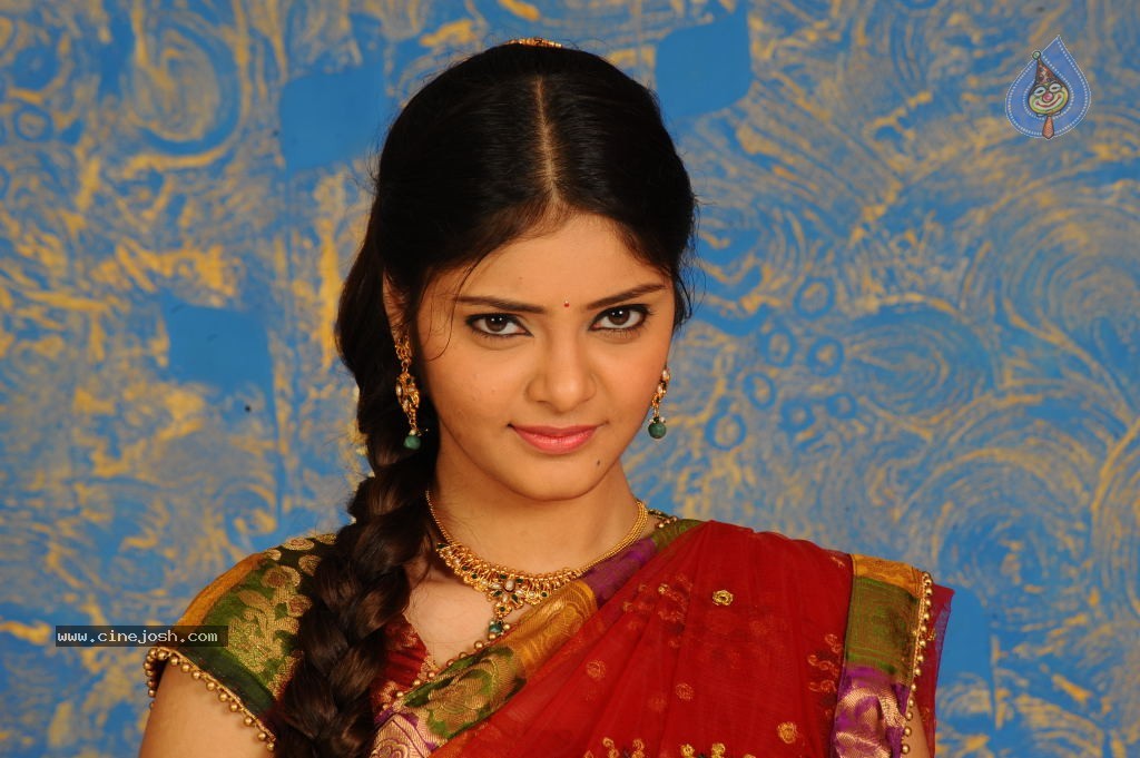 Ee Girl Friend No. 9 Movie Stills n Walls - 46 / 93 photos