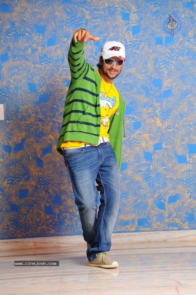 Ee Girl Friend No. 9 Movie Stills n Walls - 54 / 93 photos