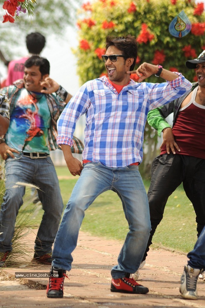 Ee Varsham Sakshiga New Stills n Posters - 127 / 152 photos