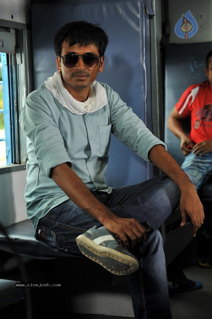 Ee Varsham Sakshiga New Stills n Posters - 151 / 152 photos