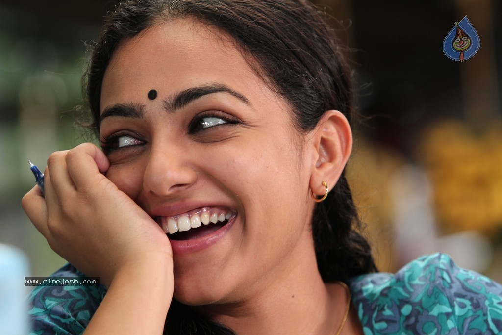 Ee Velalo Movie Stills - 12 / 27 photos