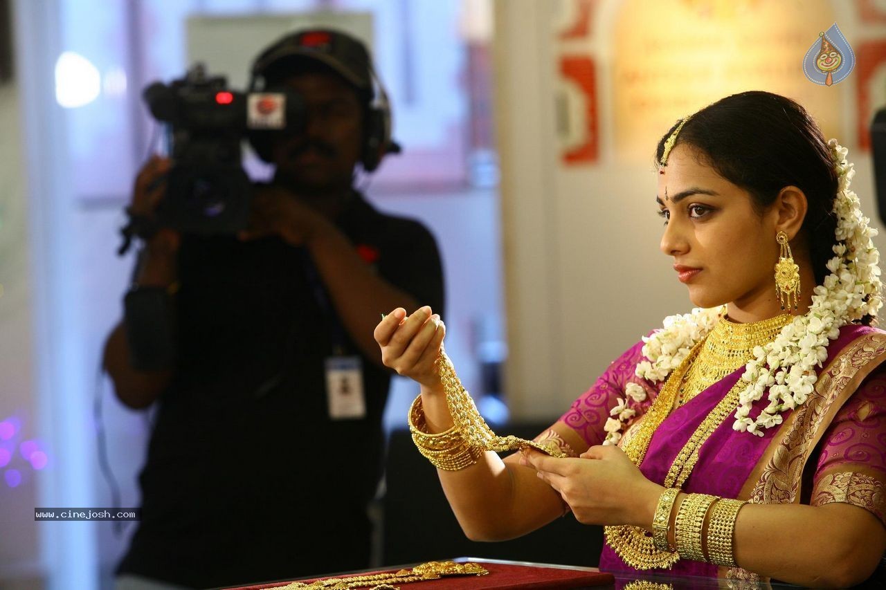 Ee Velalo Movie Stills and Posters - 24 / 51 photos