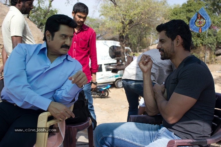 EK Movie Working Stills - 10 / 21 photos