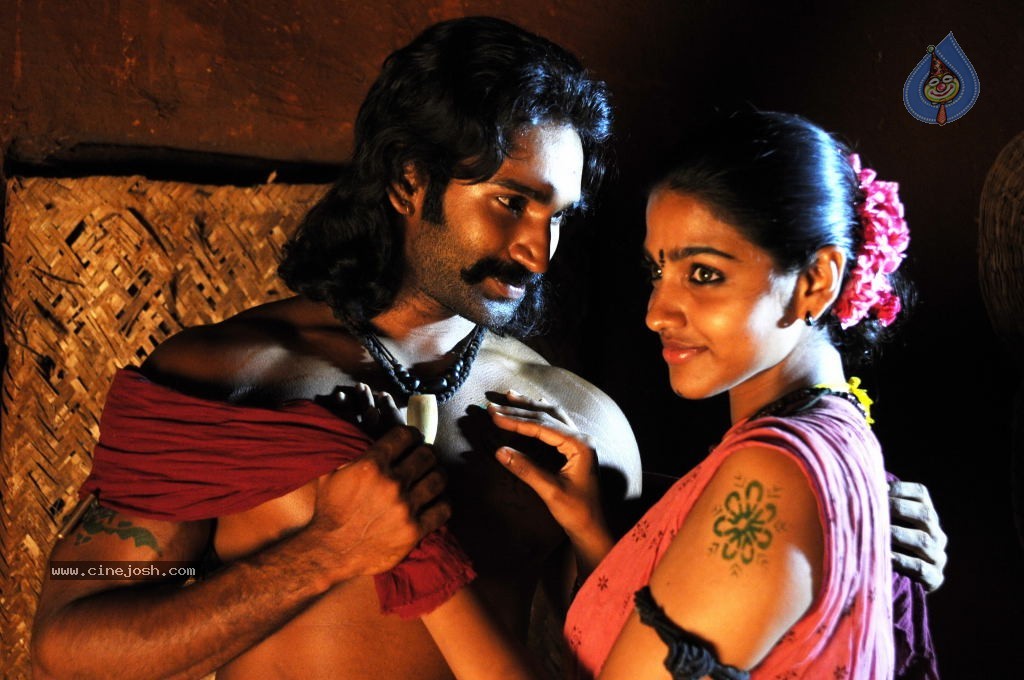 Eka Veera Movie Stills - 8 / 47 photos