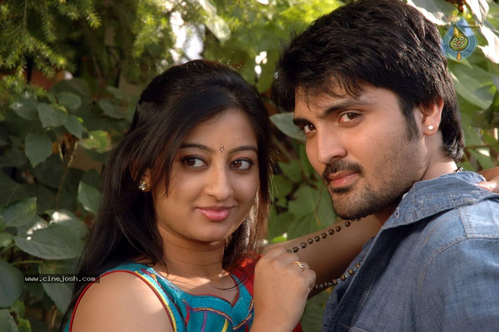 Em Chesave Nannila Movie Stills - 30 / 48 photos