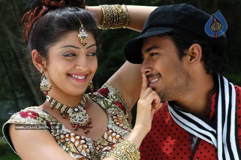 Em Pillo Em Pillado Movie New Stills - 5 / 33 photos