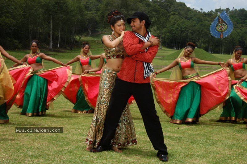 Em Pillo Em Pillado Movie New Stills - 30 / 33 photos