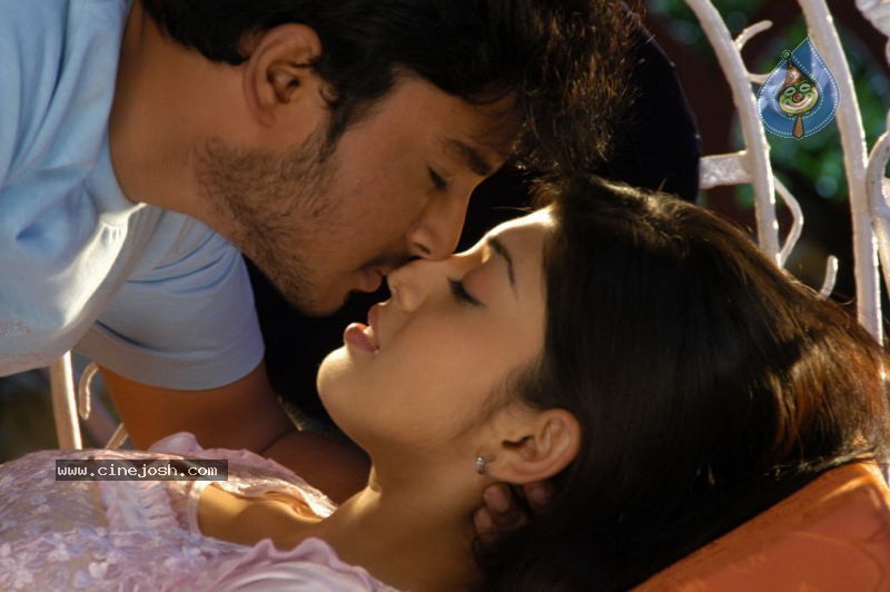 Em Pillo Em Pillado Movie Stills - 12 / 45 photos