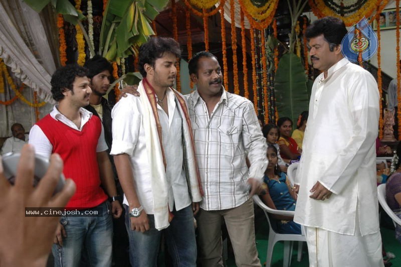 Em Pillo Em Pillado Movie Stills - 15 / 45 photos