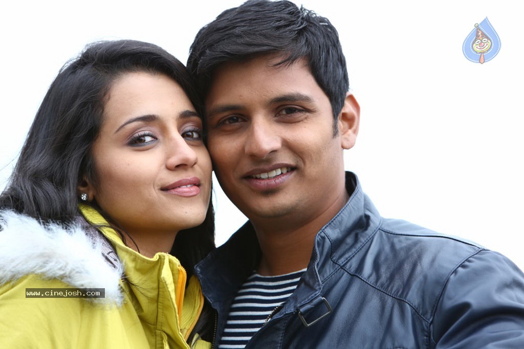 Endrendrum Punnagai Tamil Movie Stills - 12 / 21 photos