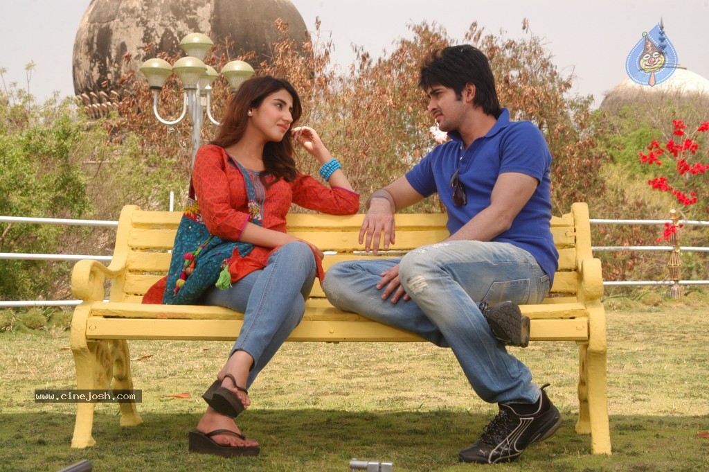 Enduko Nachav Movie Stills - 16 / 38 photos