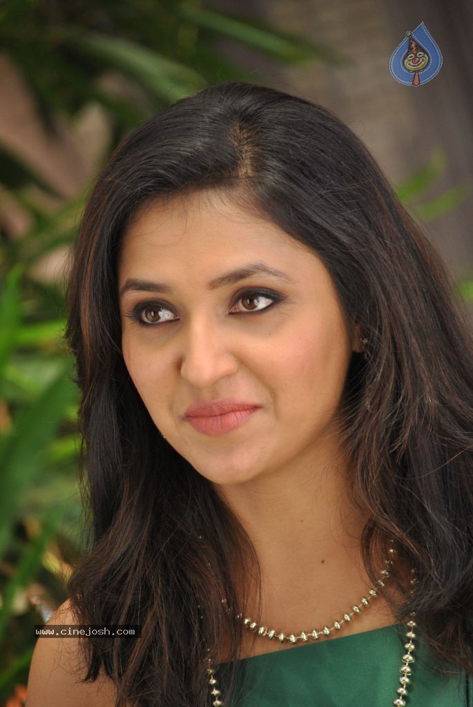 Enduko Nachchav Movie New Stills - 11 / 150 photos