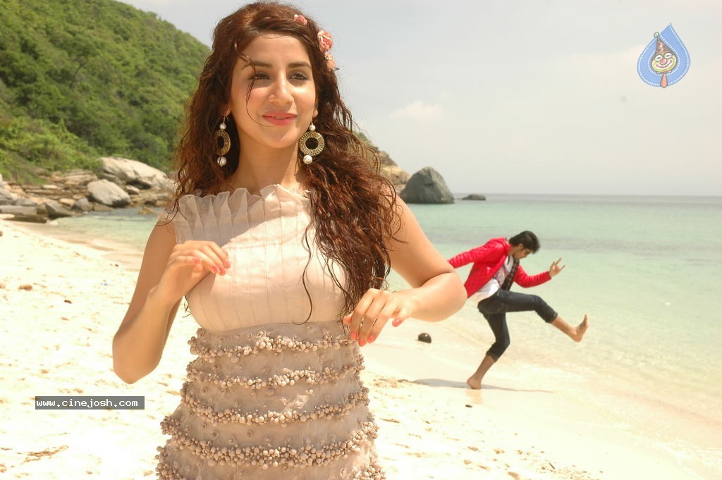 Enduko Nachchav Movie New Stills - 19 / 150 photos