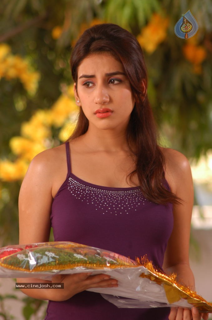 Enduko Nachchav Movie New Stills - 45 / 150 photos