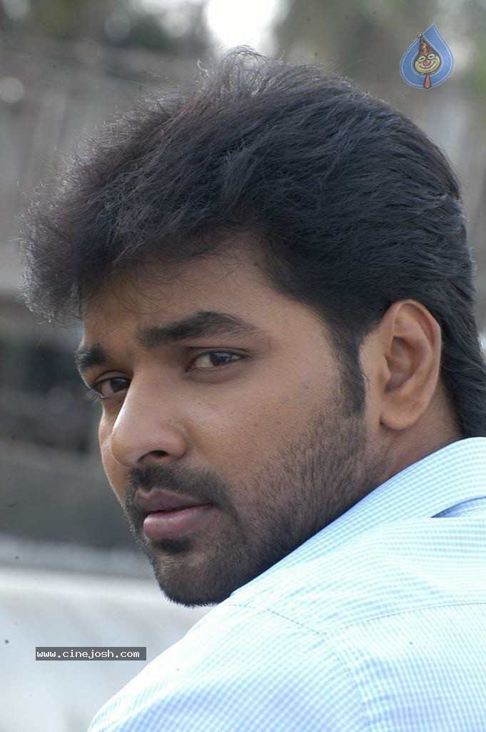 Engeyum Eppothum Movie Stills - 7 / 57 photos