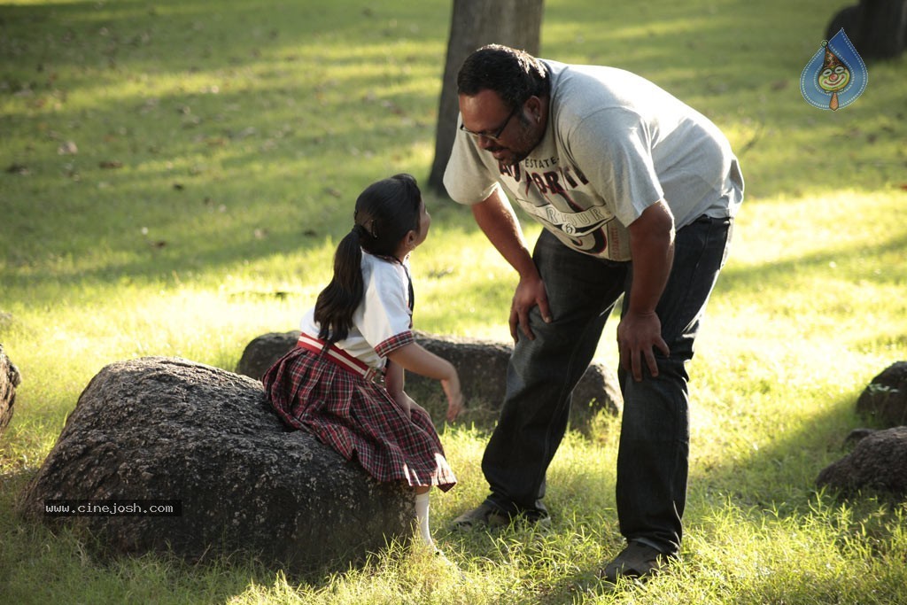 Enna Satham Intha Neram Tamil Movie Stills - 61 / 101 photos