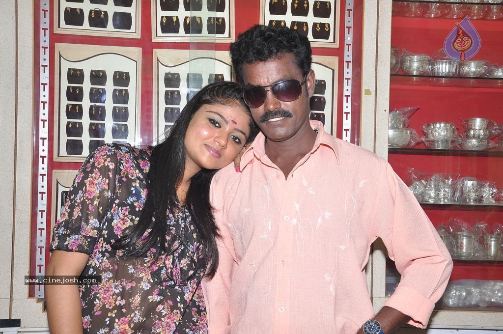 Eppothum Raja Tamil Movie Photos - 10 / 54 photos