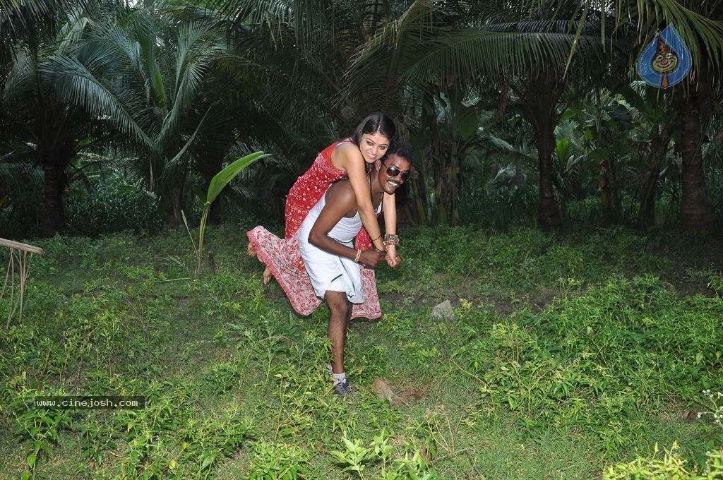 Eppothum Raja Tamil Movie Photos - 50 / 54 photos