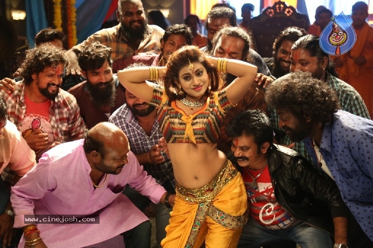 Erra Cheera Movie Stills - 7 / 7 photos