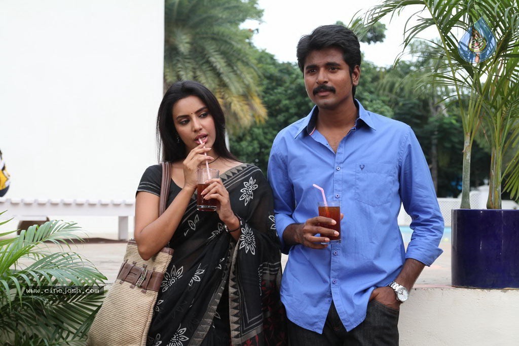 Ethir Neechal Tamil Movie Stills - 31 / 44 photos