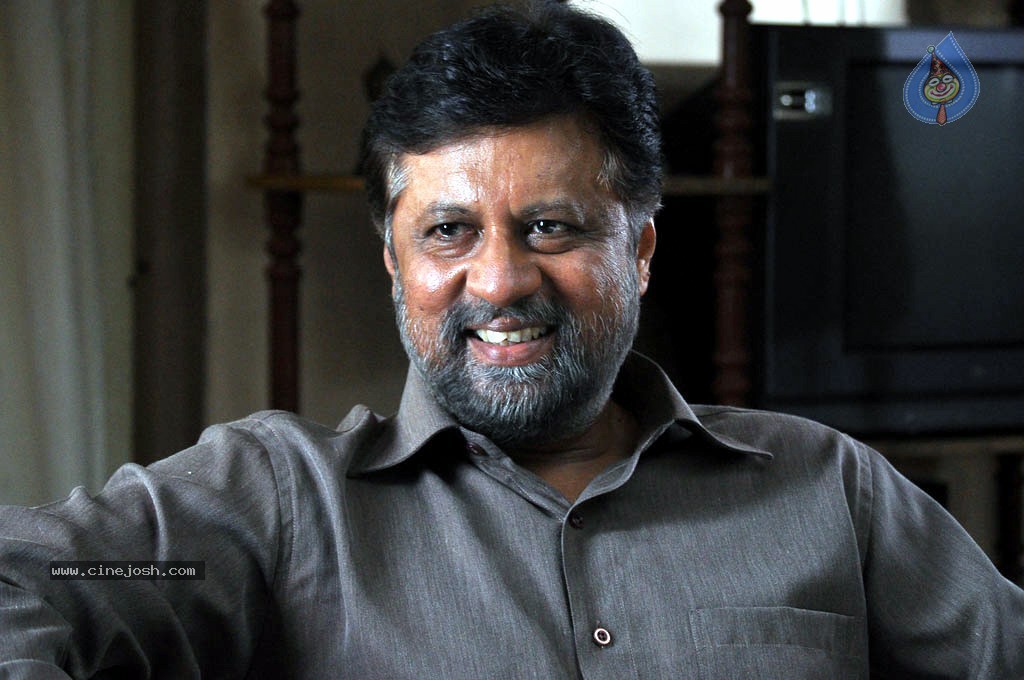 Ethiri En 3 Tamil Movie Hot Stills - 24 / 41 photos