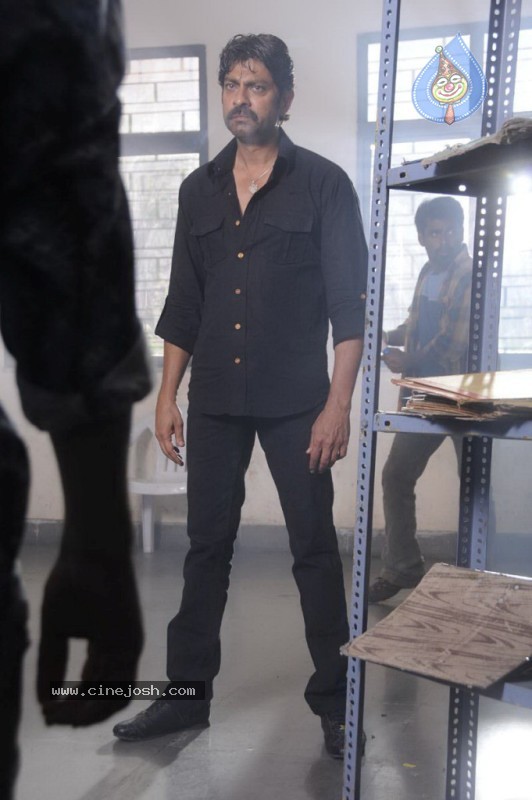 Gaayam 2 Movie Latest Gallery - 50 / 73 photos