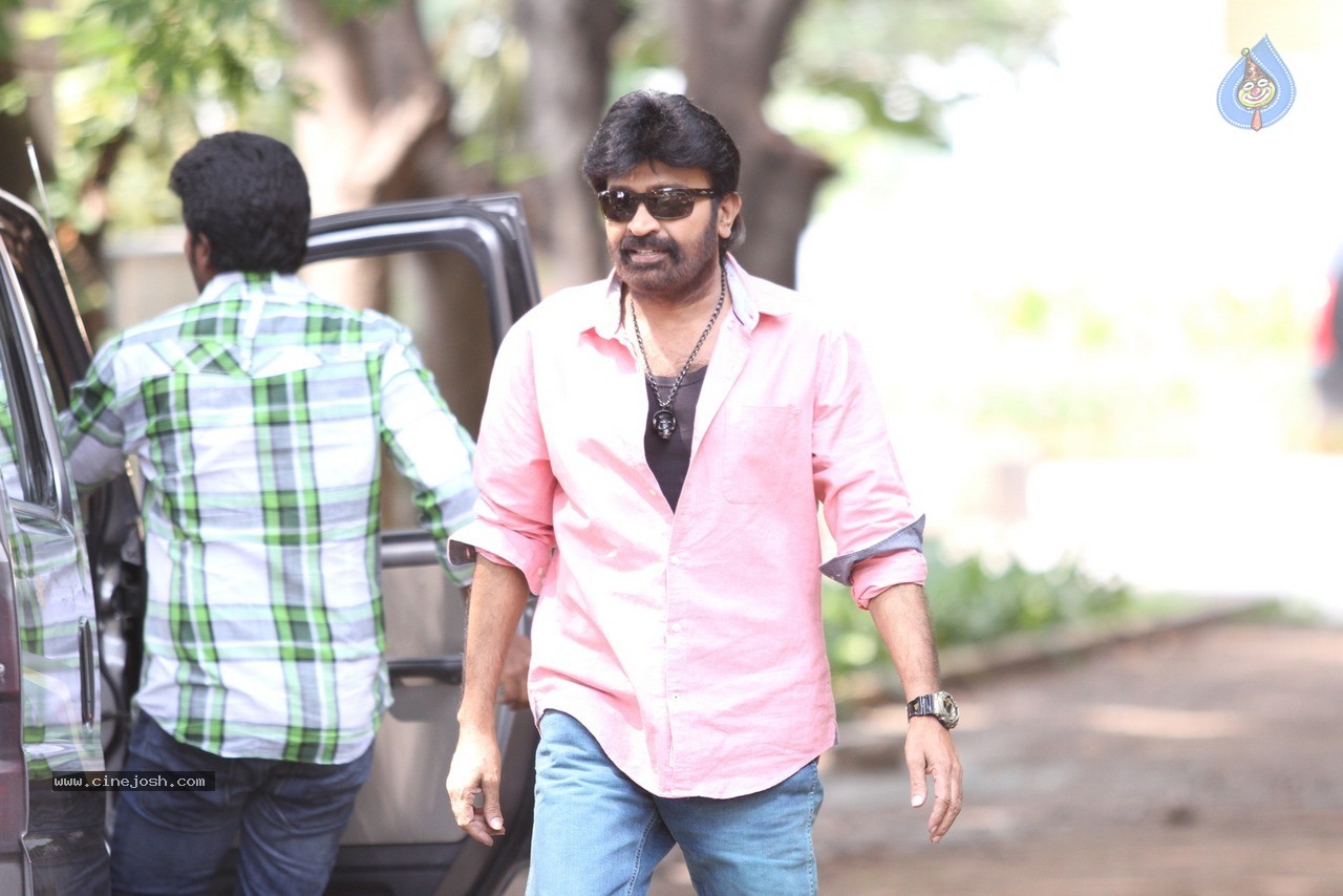 Gaddam Gang Movie Gallery - 15 / 47 photos