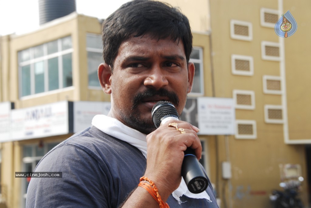 Gallo Telinattunde Movie New Pics - 7 / 34 photos