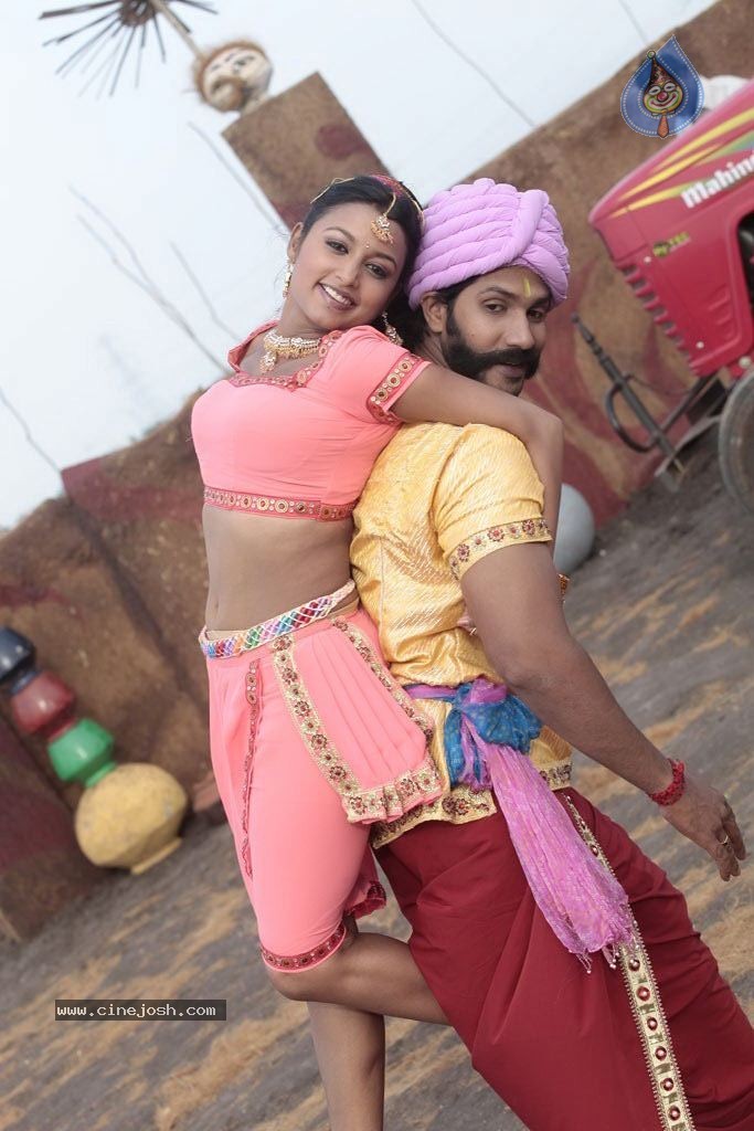 Gandhi Kanakku Tamil Movie Stills - 25 / 72 photos