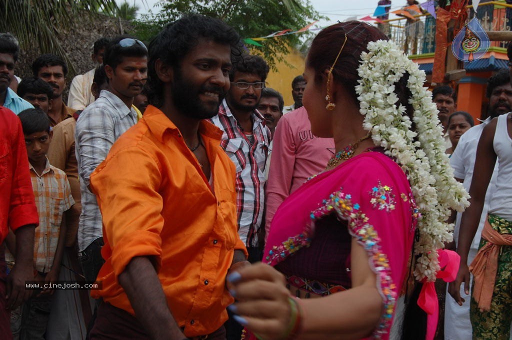 Ganja Koottam Tamil Movie Stills - 30 / 46 photos