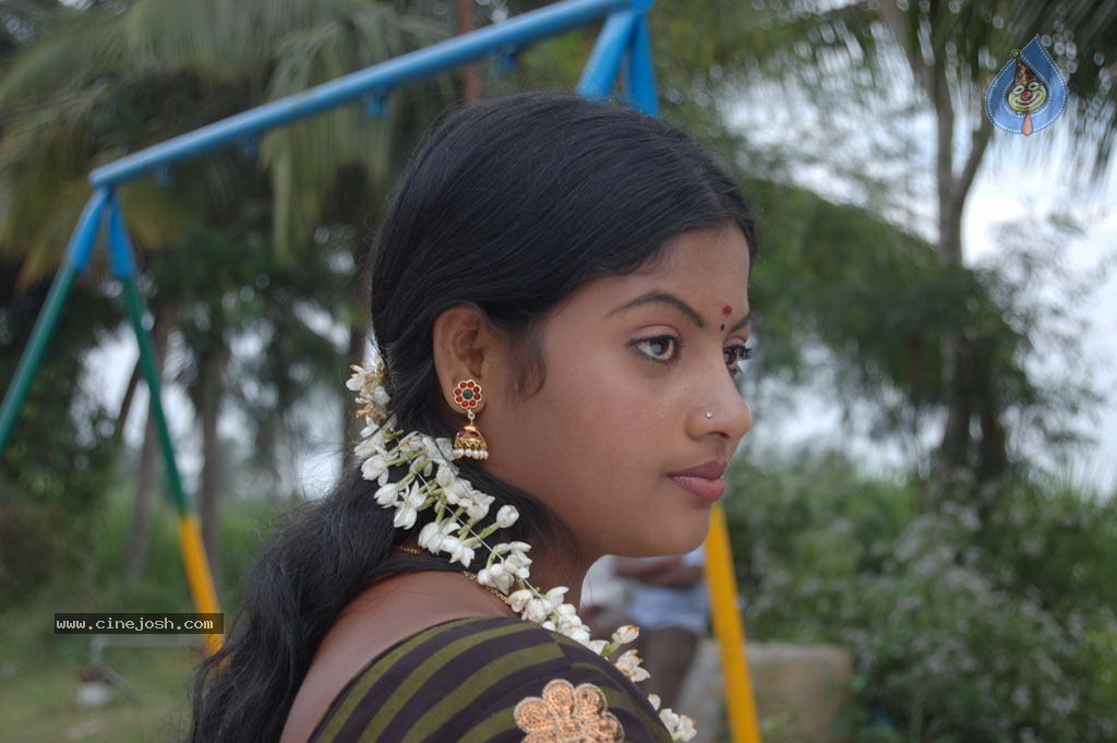 Ganja Koottam Tamil Movie Stills - 43 / 46 photos