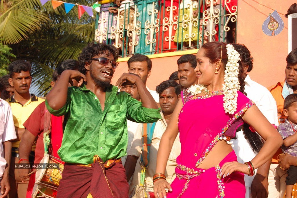Ganja Koottam Tamil Movie Stills - 46 / 46 photos