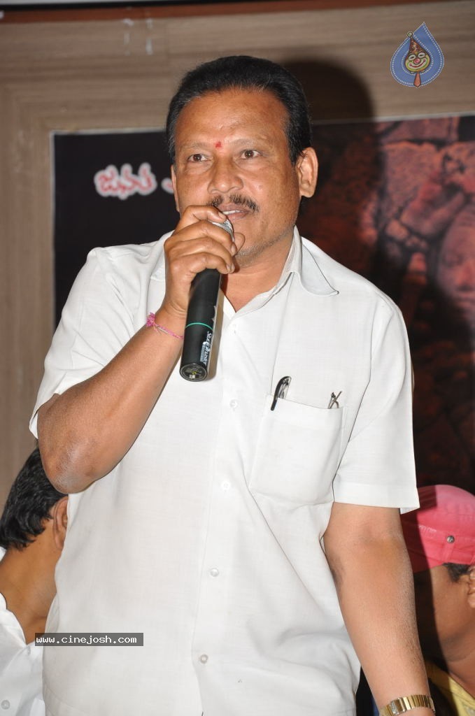 Gavvalata Movie Hot Stills - 21 / 63 photos