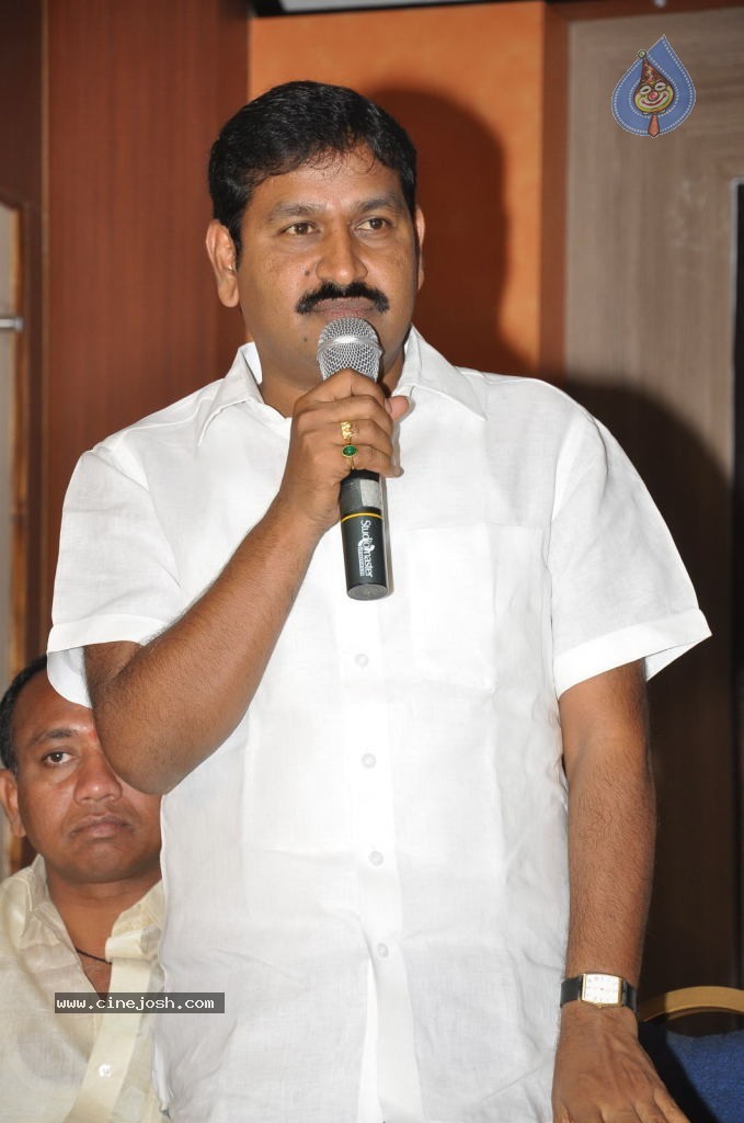 Gavvalata Movie Hot Stills - 50 / 63 photos