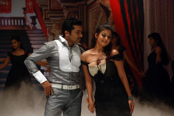 Ghatikudu - Suriya - Nayanatara - 14 / 44 photos