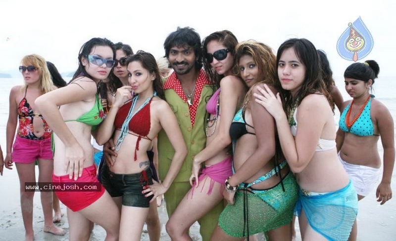 Goa Movie New Stills  - 16 / 51 photos