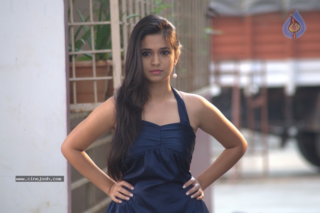 Golden Chance Movie Stills and Walls - 121 / 251 photos