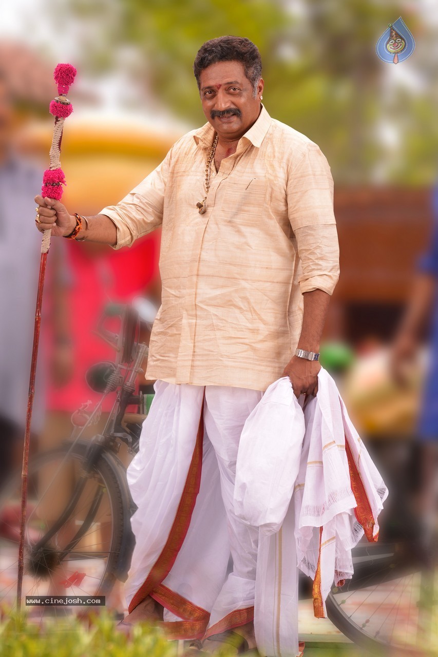Govindudu Andarivadele New Stills n Posters - 9 / 14 photos
