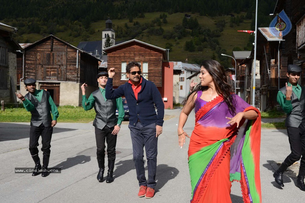 Greeku Veerudu Movie New Stills - 28 / 59 photos